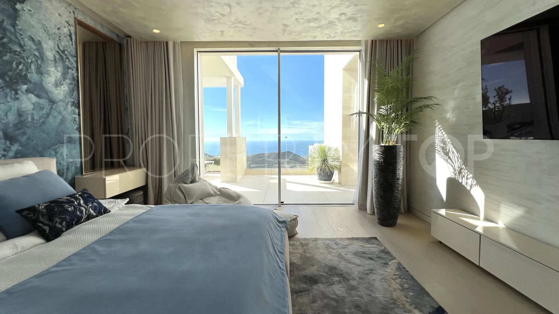 Palo Alto penthouse for sale