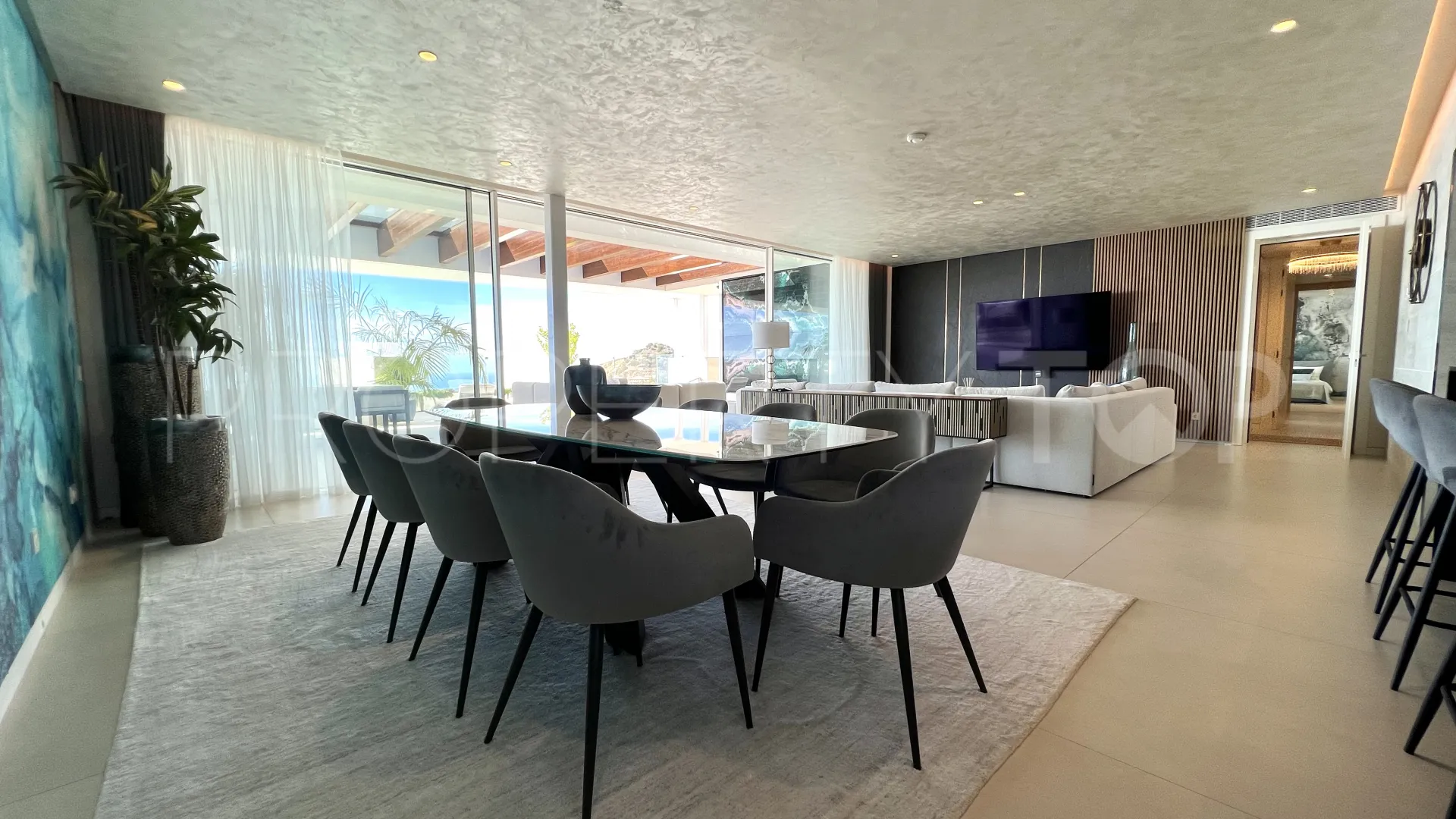 Palo Alto penthouse for sale