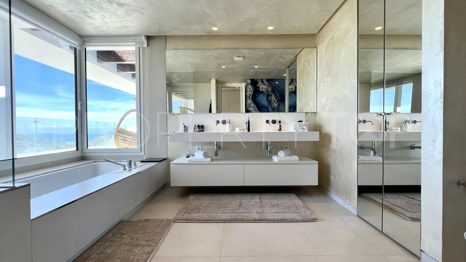 Palo Alto penthouse for sale