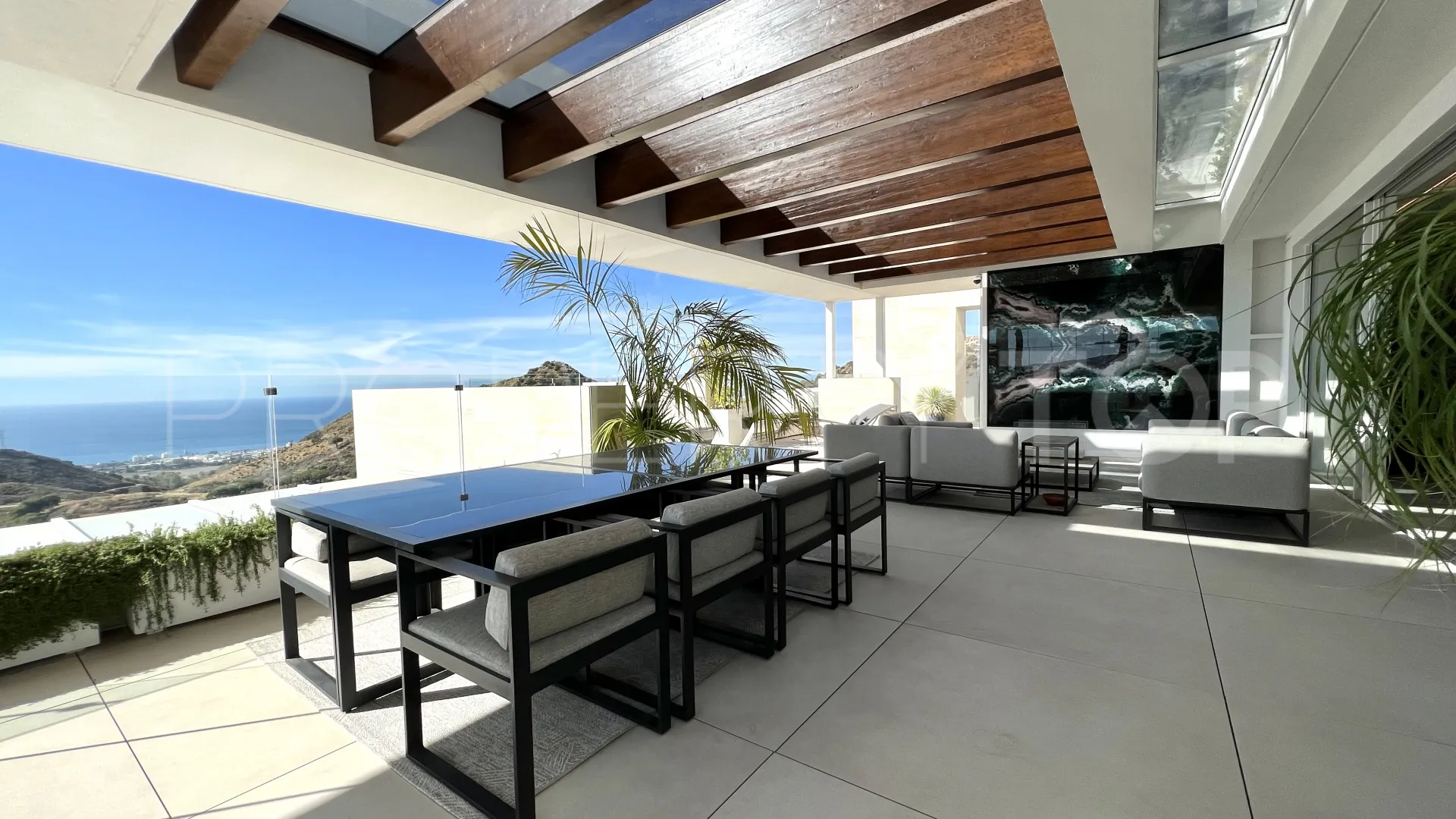Palo Alto penthouse for sale