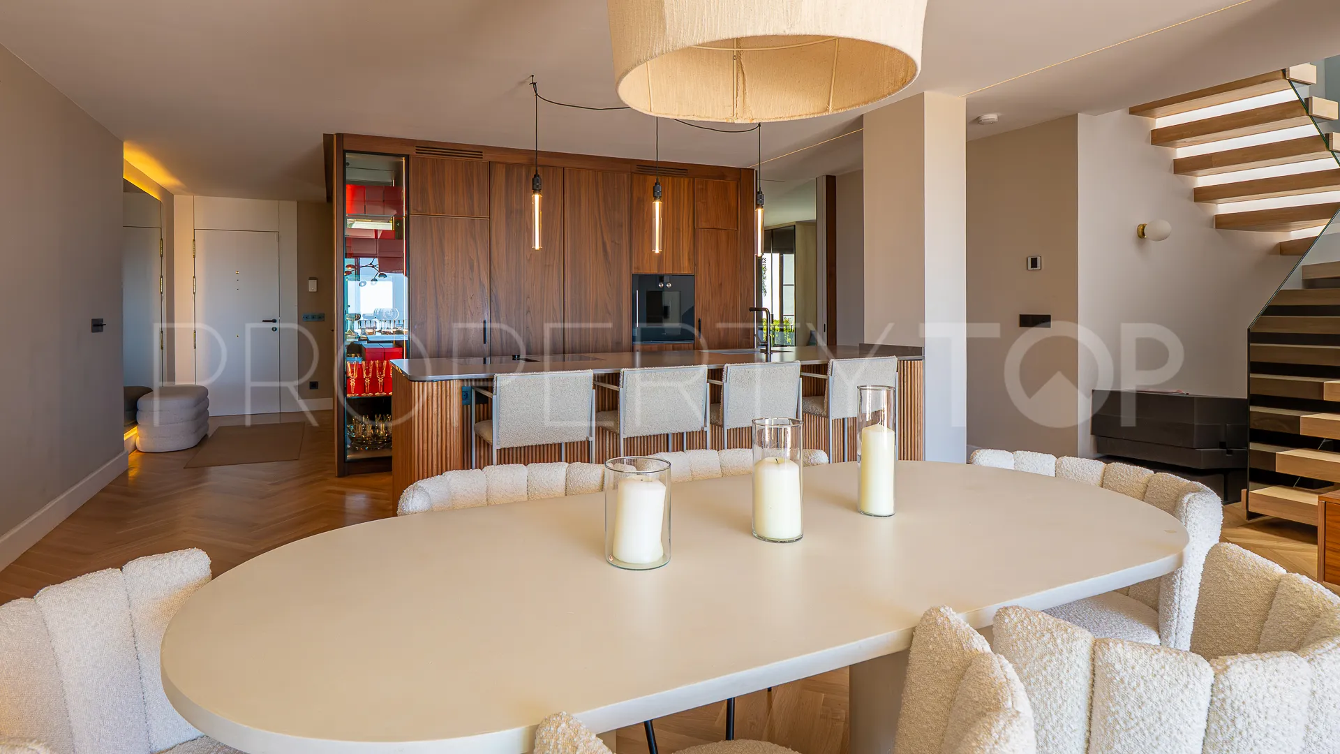 Comprar atico duplex de 3 dormitorios en Monte Halcones