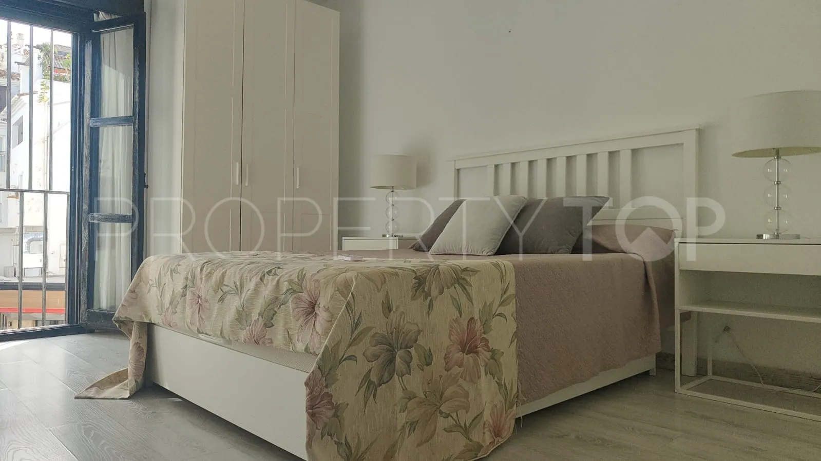 Comprar apartamento de 1 dormitorio en Marbella - Puerto Banus