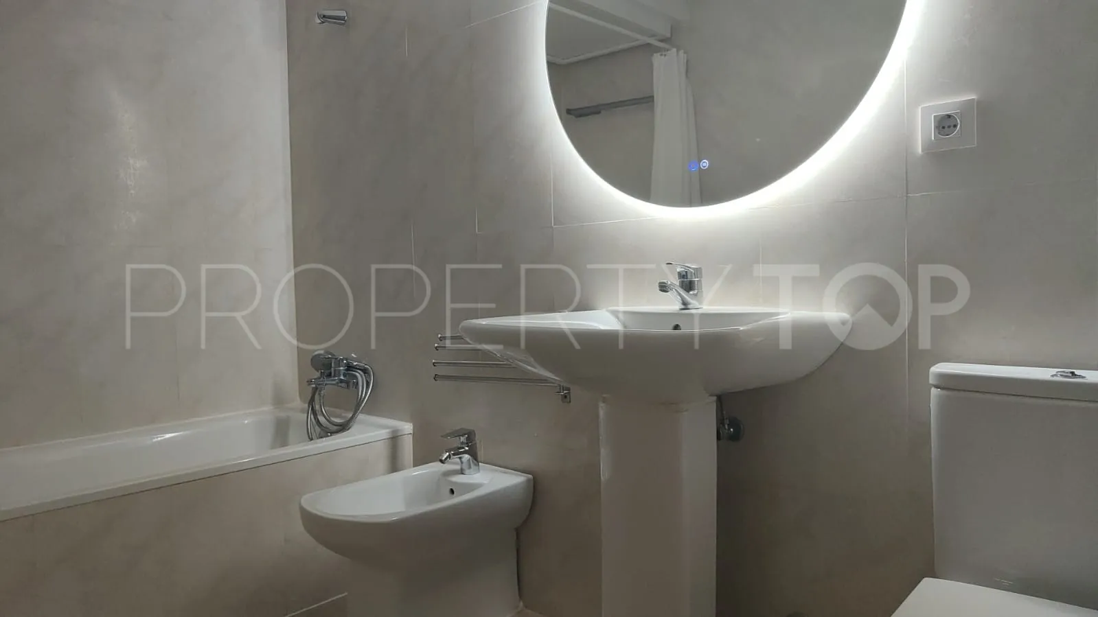 Comprar apartamento de 1 dormitorio en Marbella - Puerto Banus
