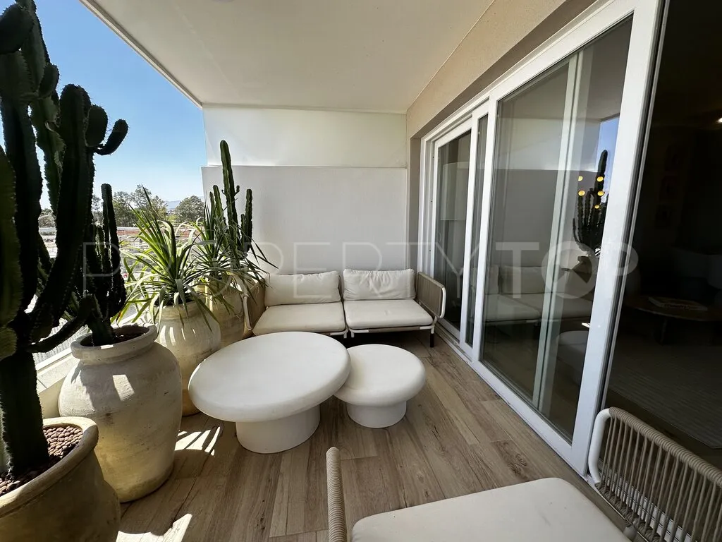 For sale apartment in Albatross Hill