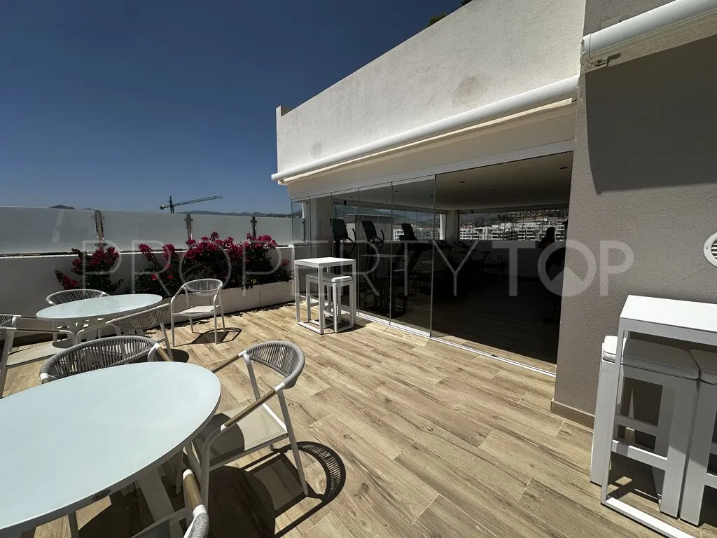 For sale apartment in Albatross Hill