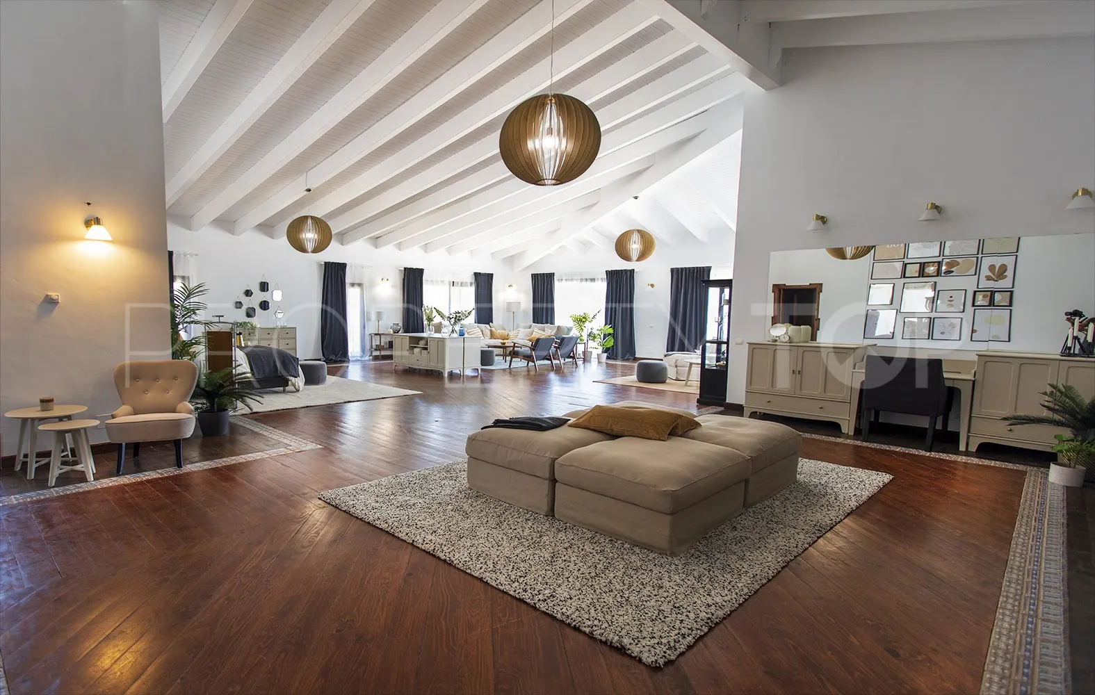 Atalaya de Rio Verde villa for sale