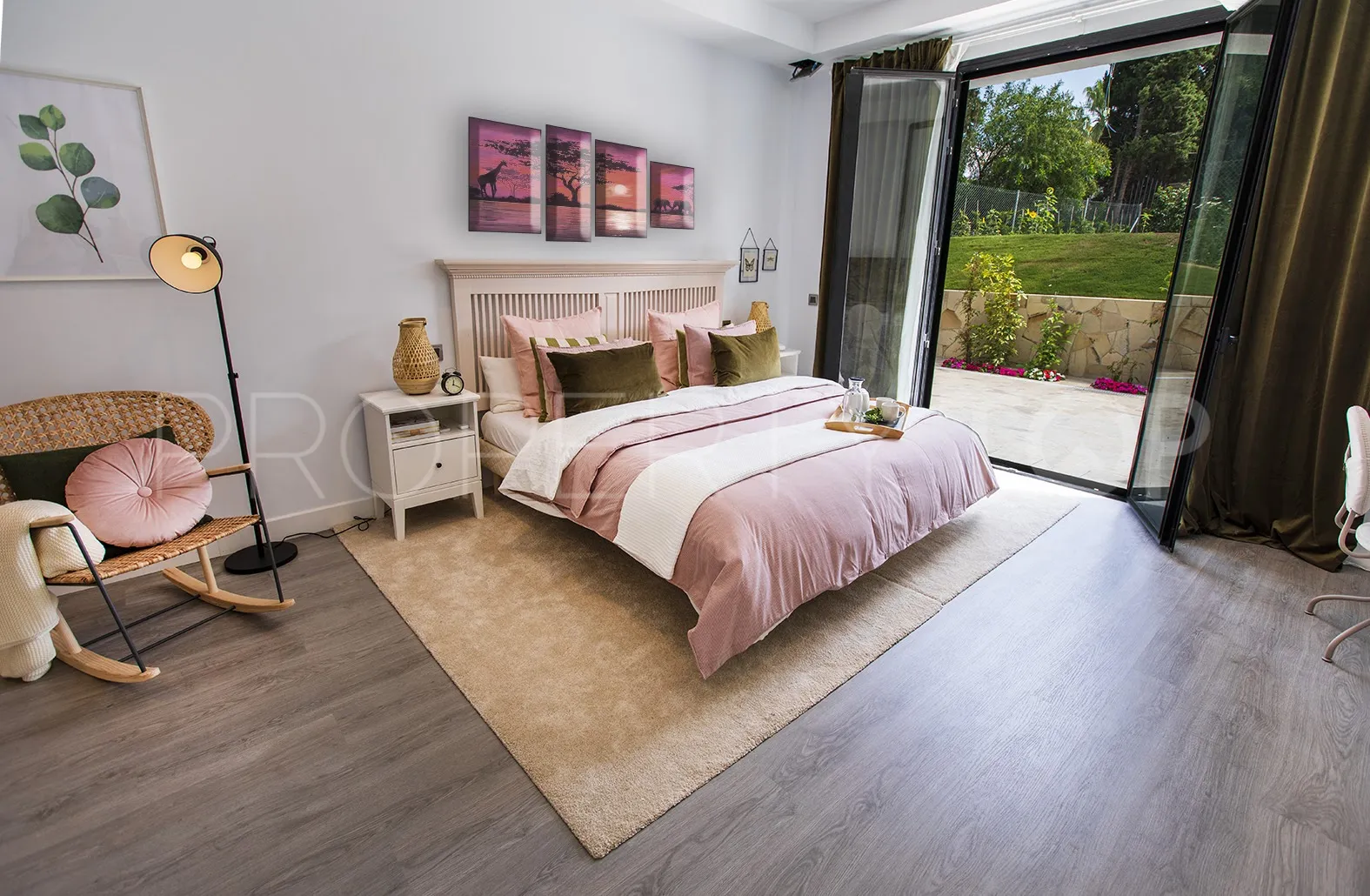 Atalaya de Rio Verde villa for sale