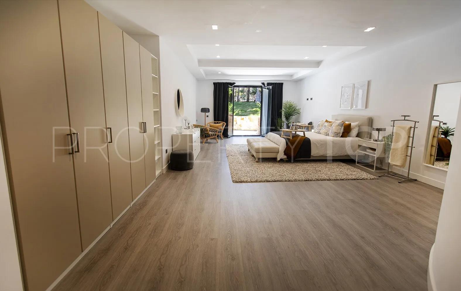 Atalaya de Rio Verde villa for sale