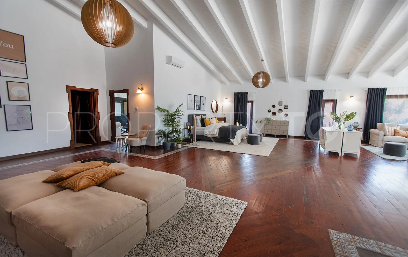 Atalaya de Rio Verde villa for sale