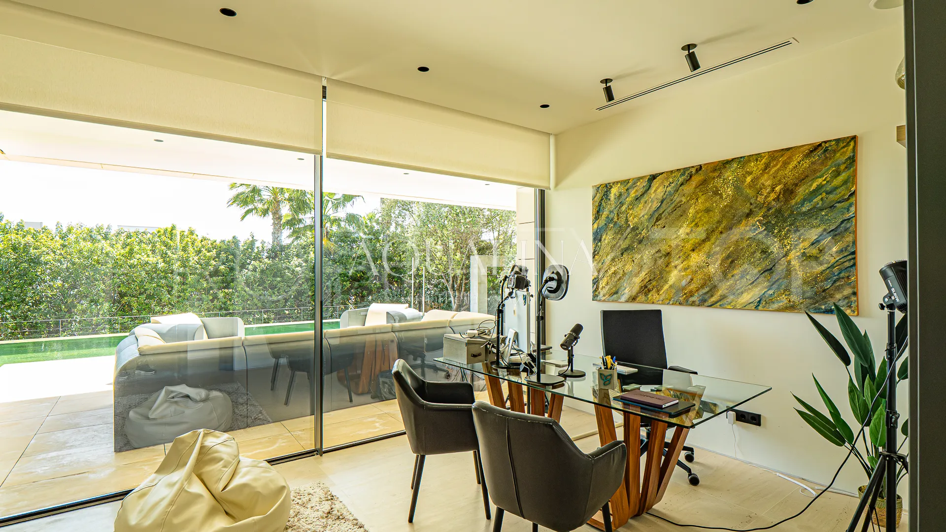 Villa for sale in Las Lomas del Marbella Club