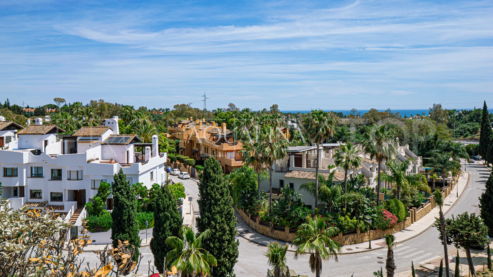 Villa for sale in Las Lomas del Marbella Club