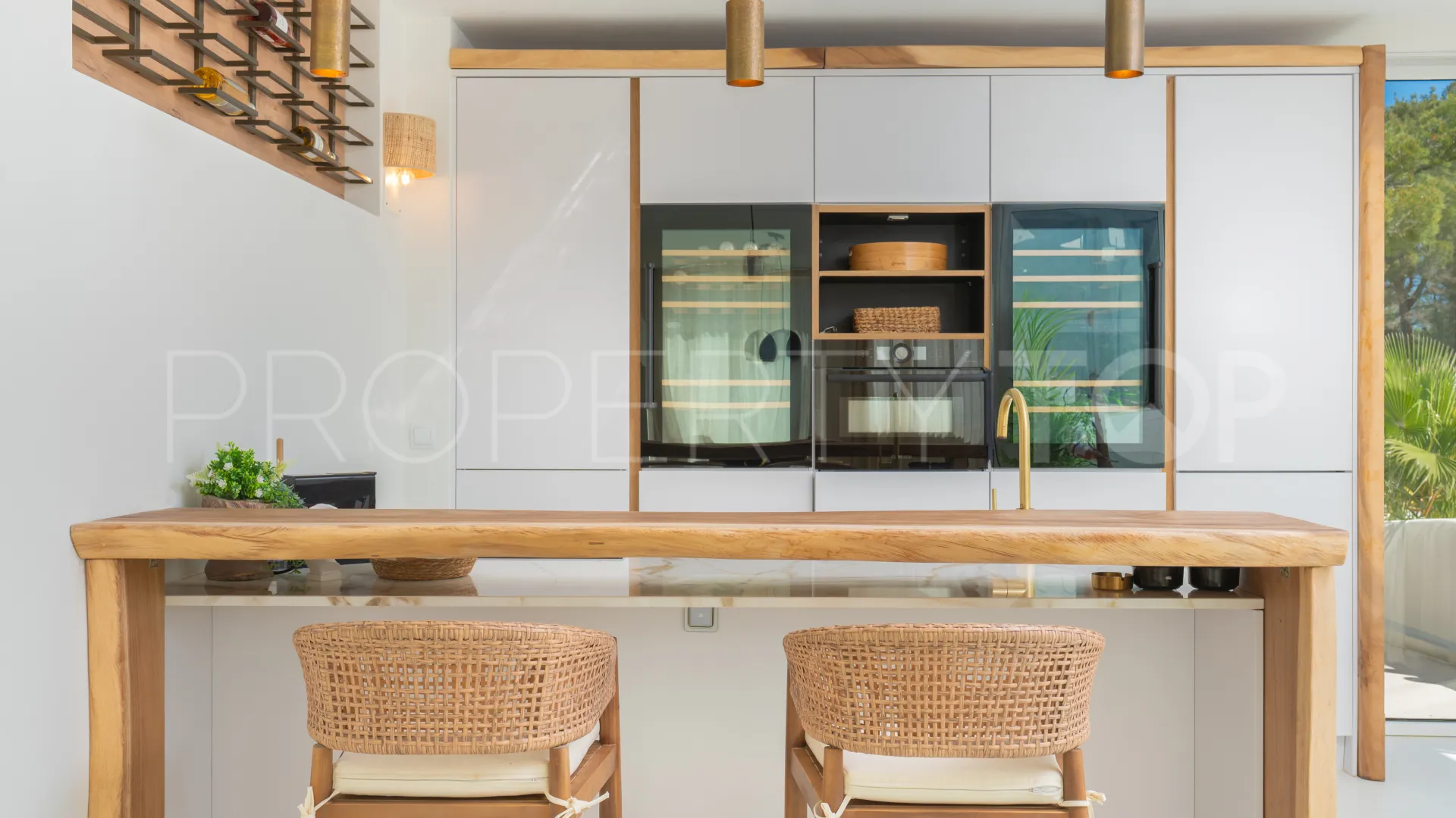 Villa for sale in San José with 4 bedrooms