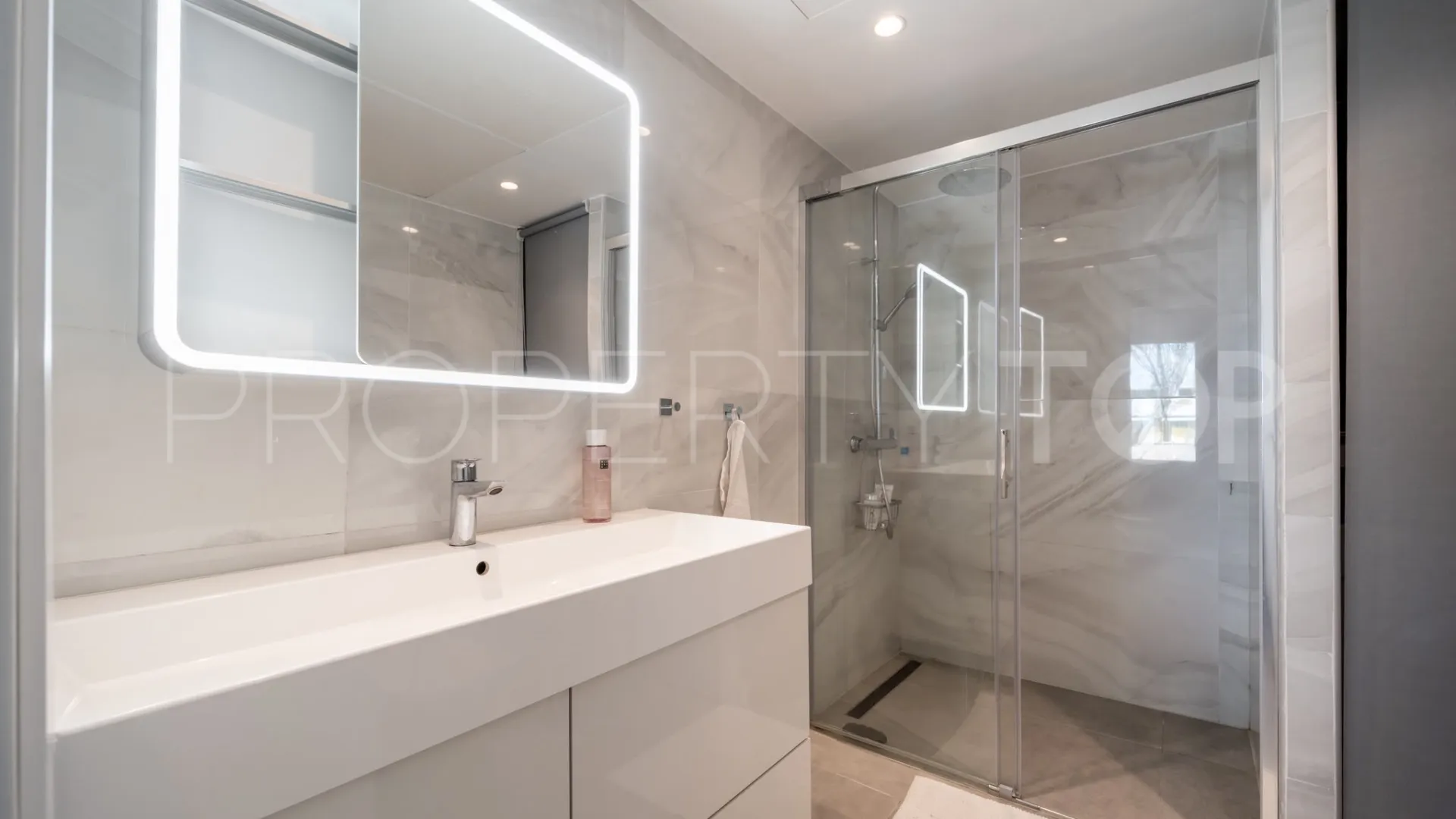 Jardines de Andalucia, apartamento en venta con 3 dormitorios