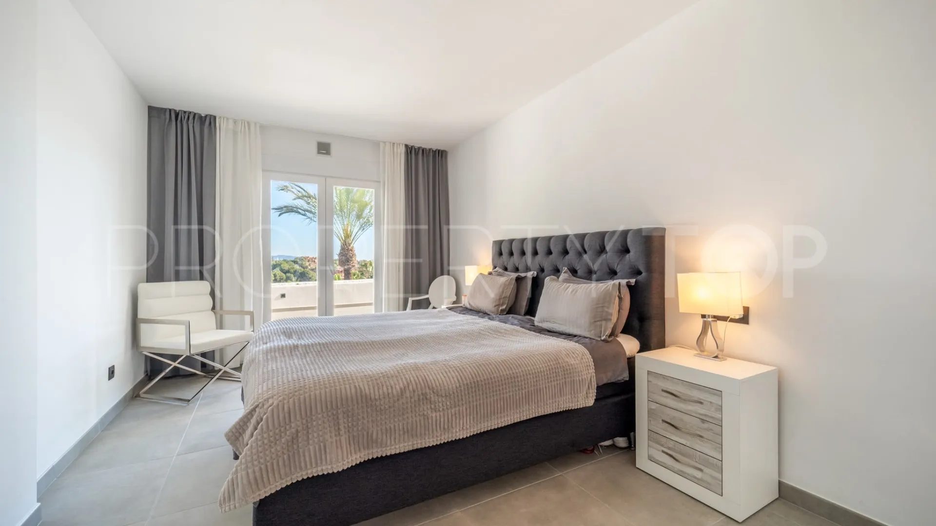 Jardines de Andalucia, apartamento en venta con 3 dormitorios