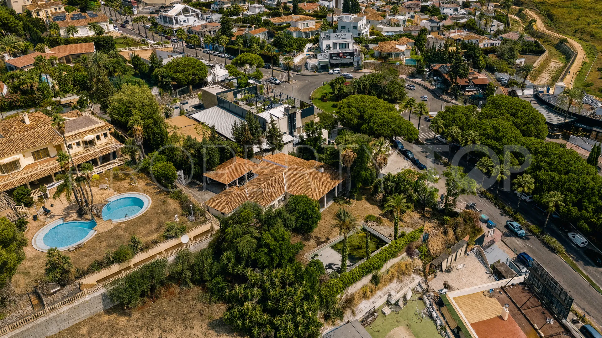 Comprar parcela en Marbella - Puerto Banus
