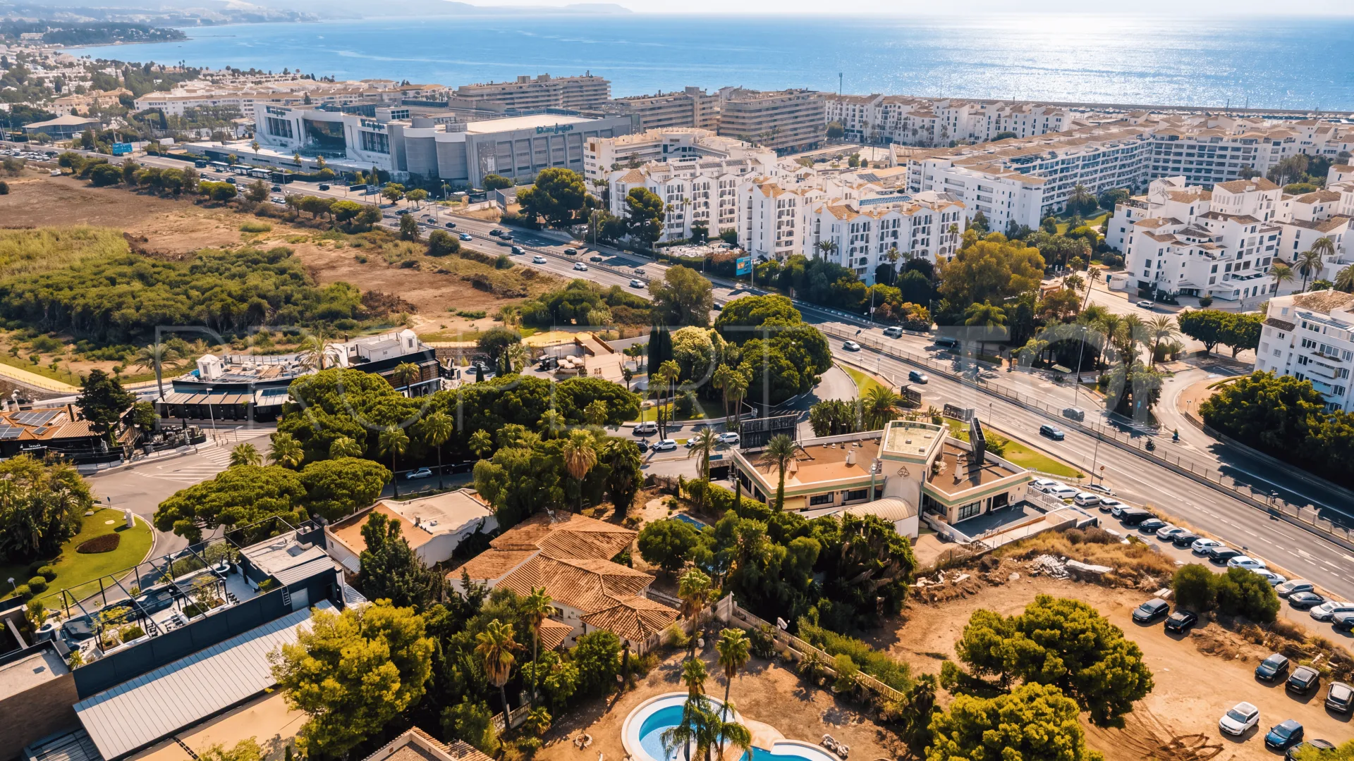 Comprar parcela en Marbella - Puerto Banus