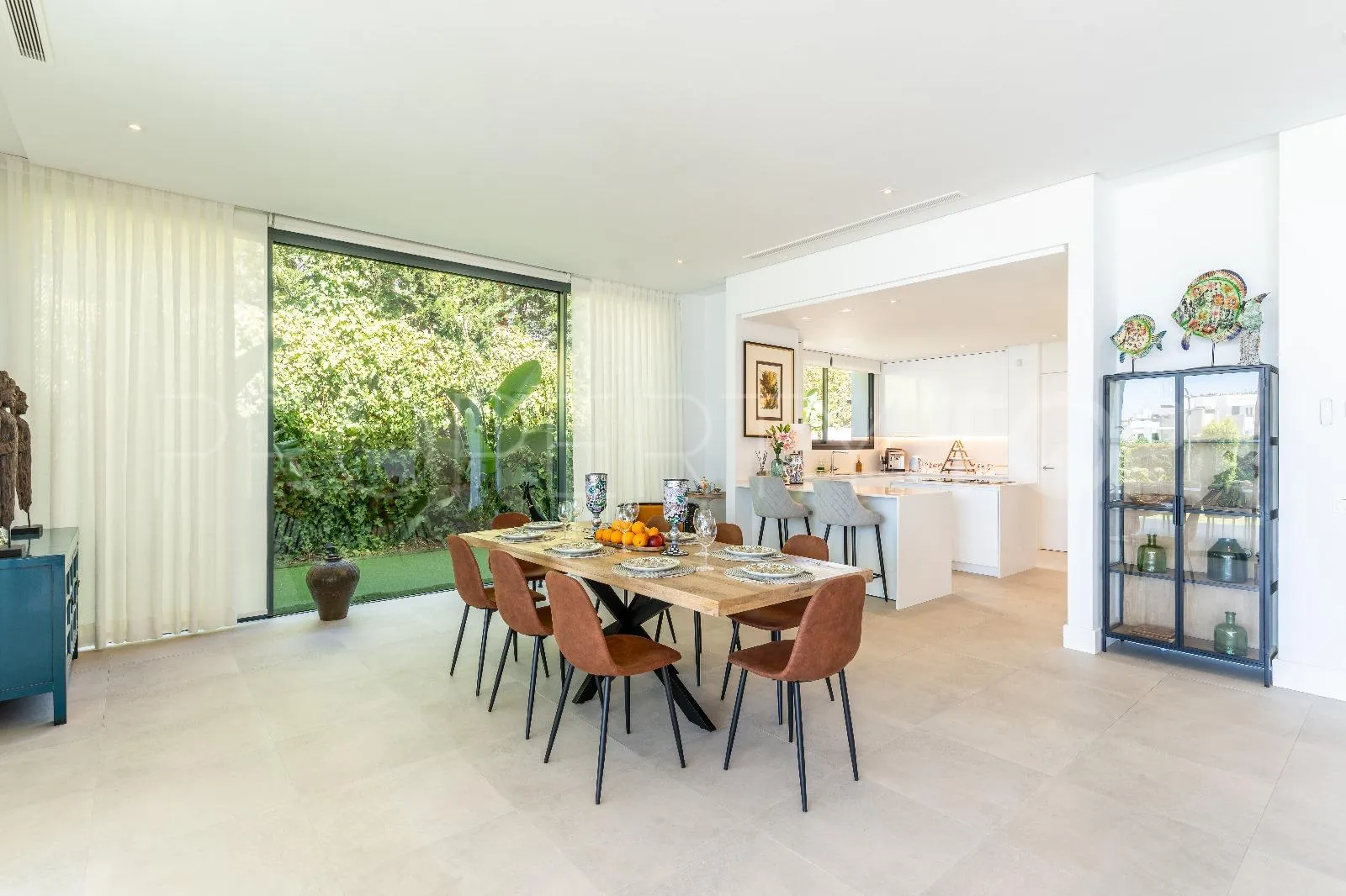 5 bedrooms villa in Marbella for sale