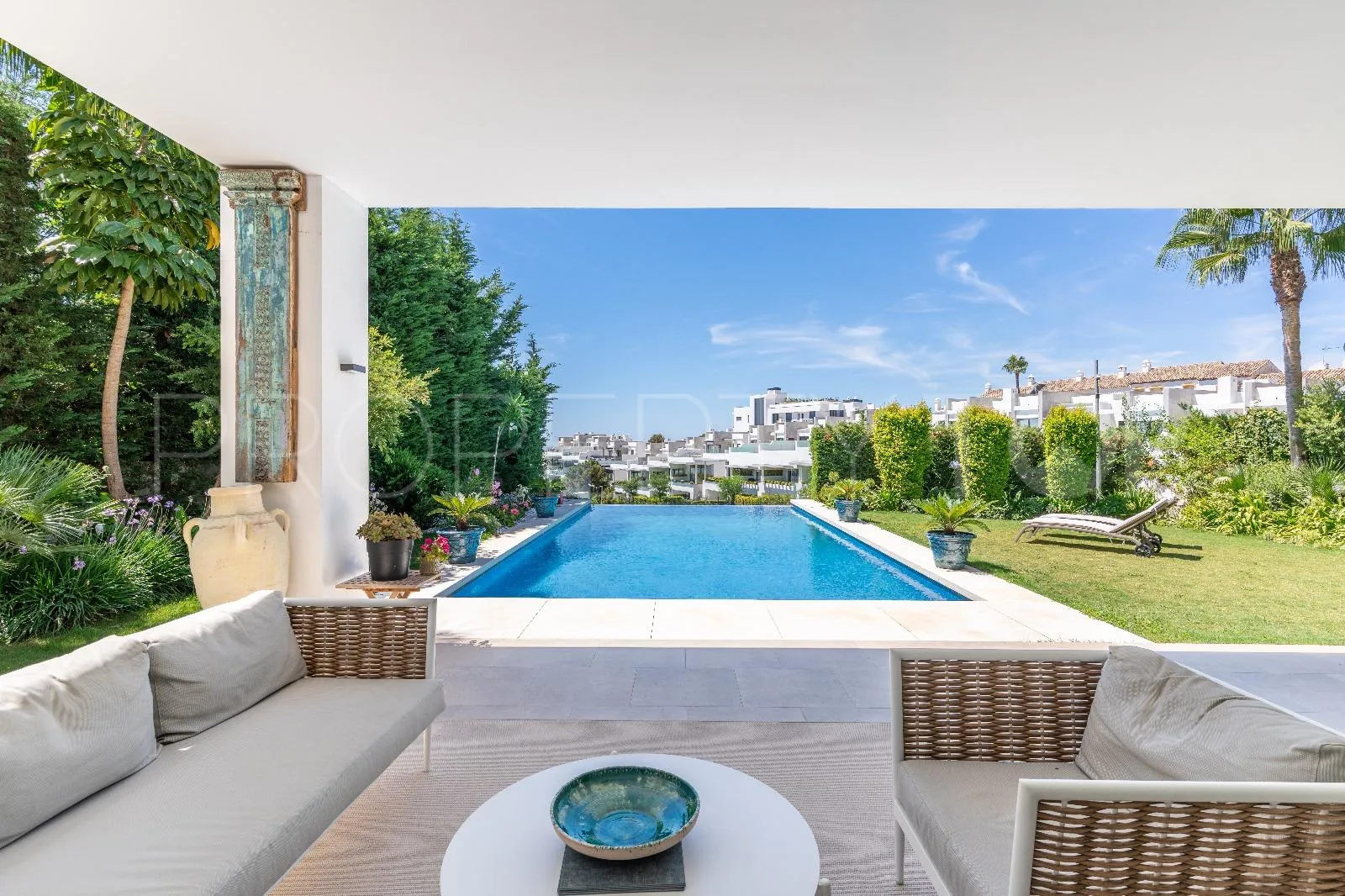 5 bedrooms villa in Marbella for sale
