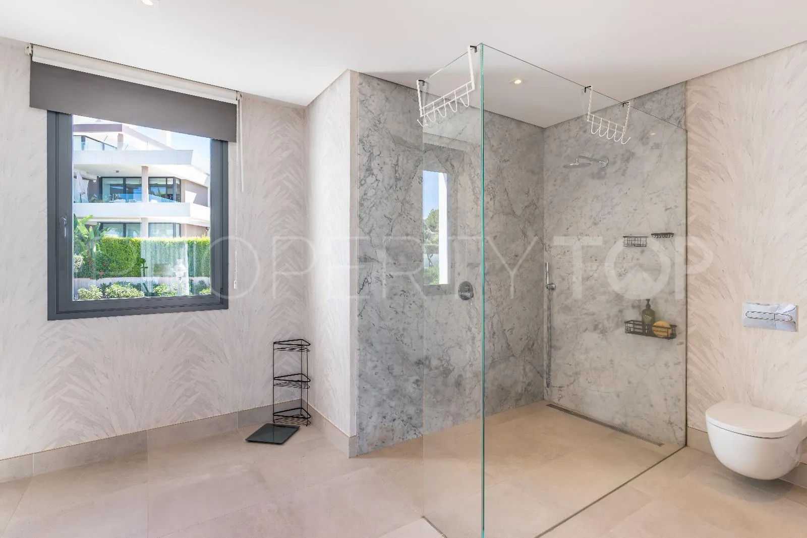 5 bedrooms villa in Marbella for sale
