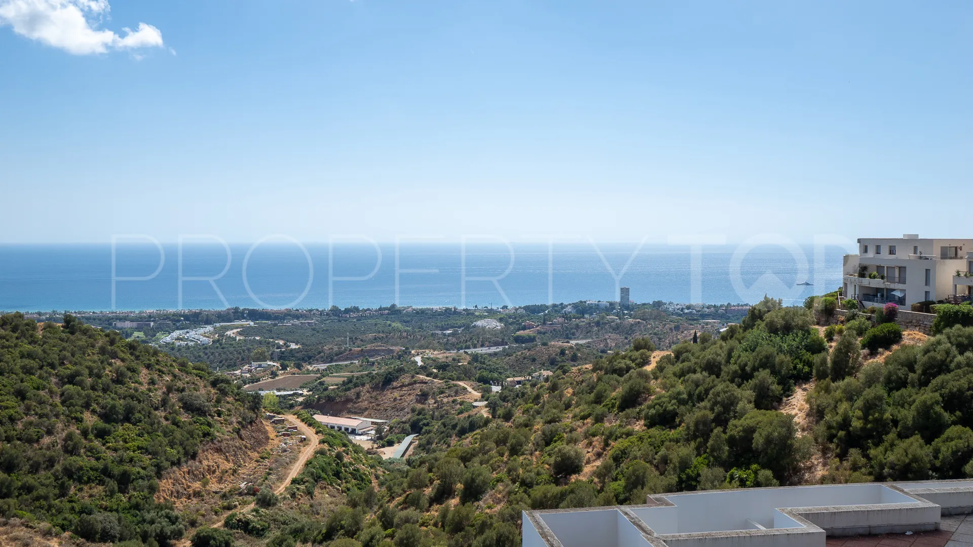 For sale penthouse in Samara