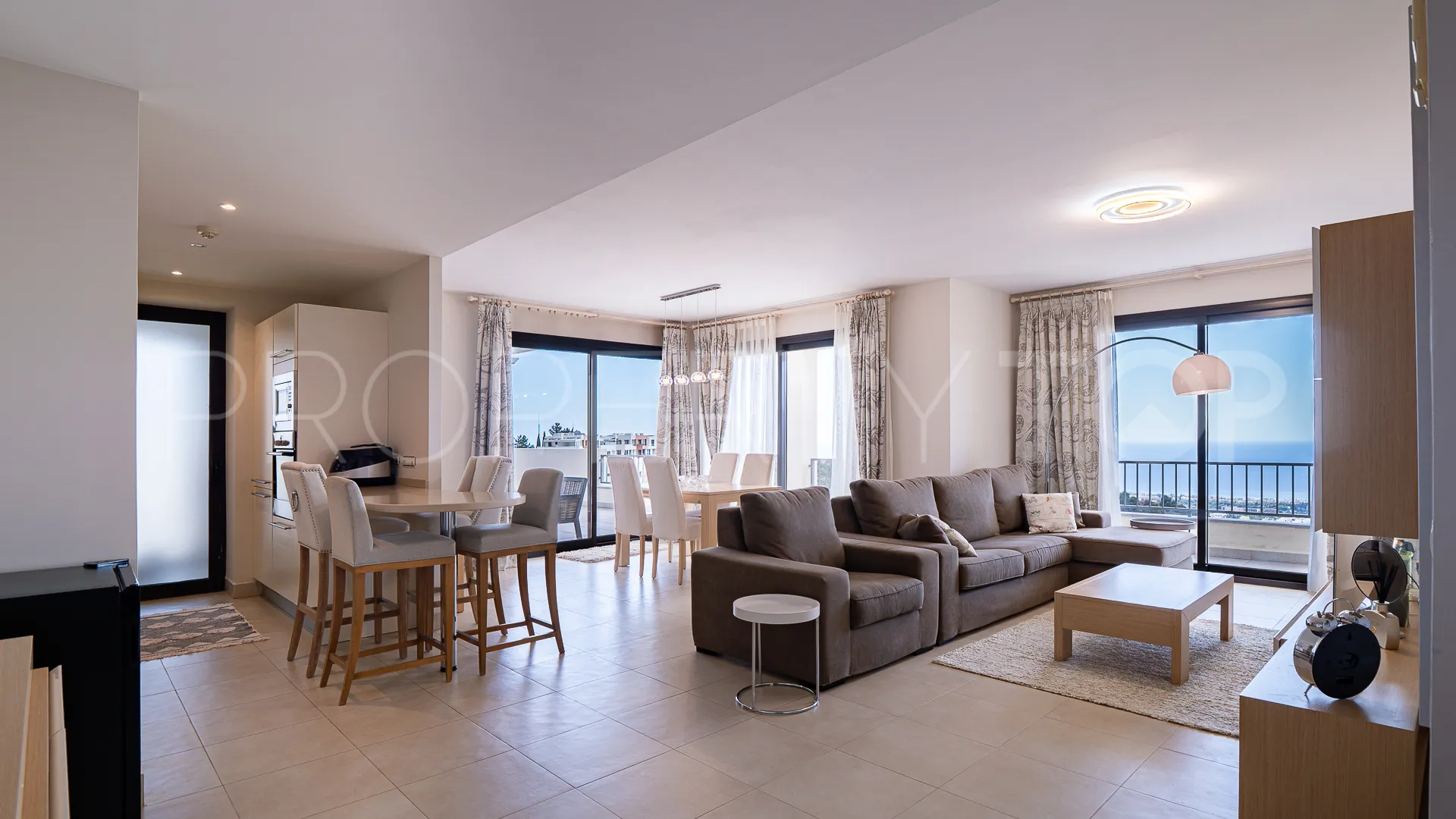 For sale penthouse in Samara