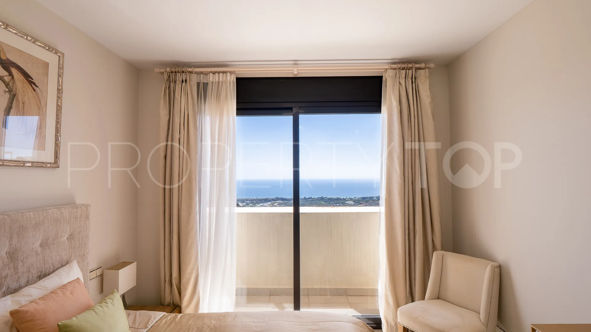 For sale penthouse in Samara