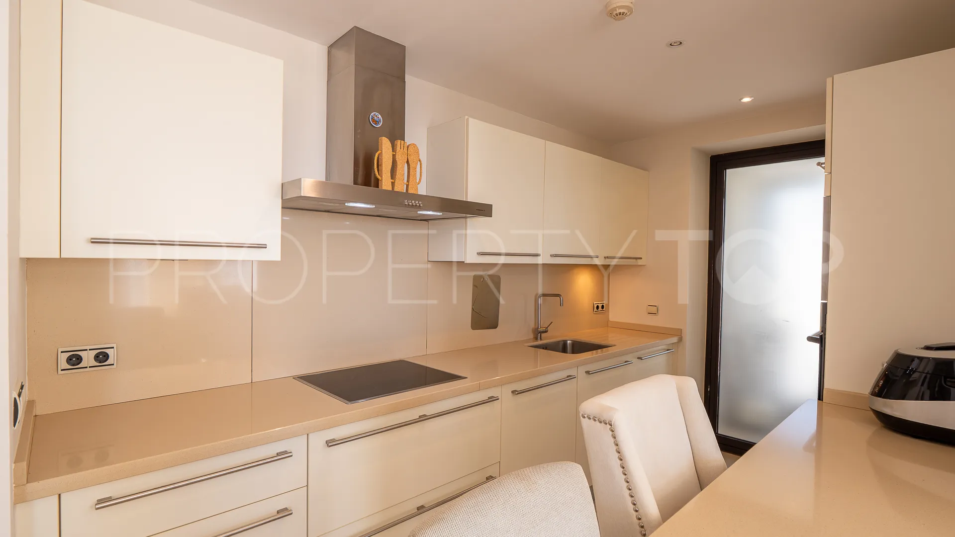 For sale penthouse in Samara