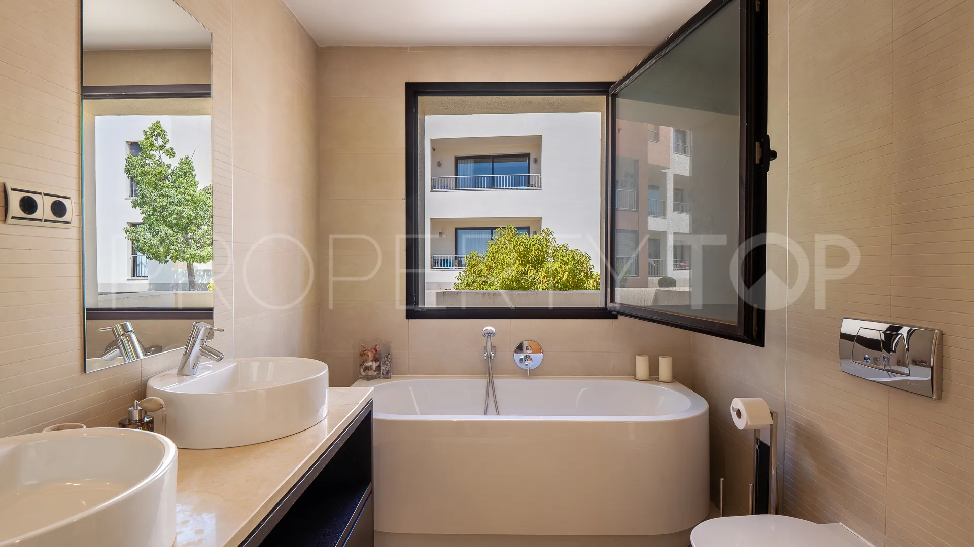 For sale penthouse in Samara