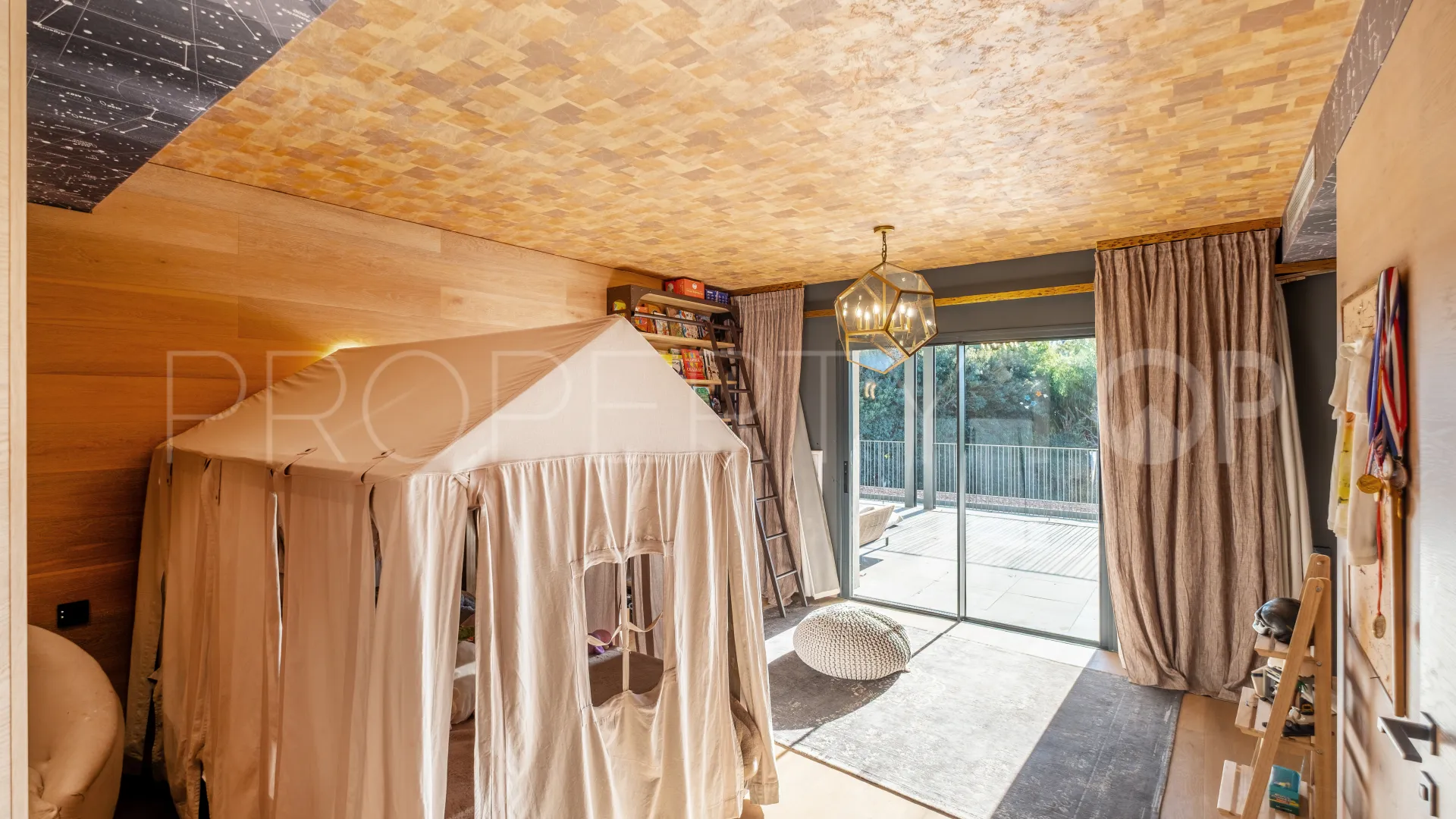 Guadalmina Baja, villa en venta de 9 dormitorios