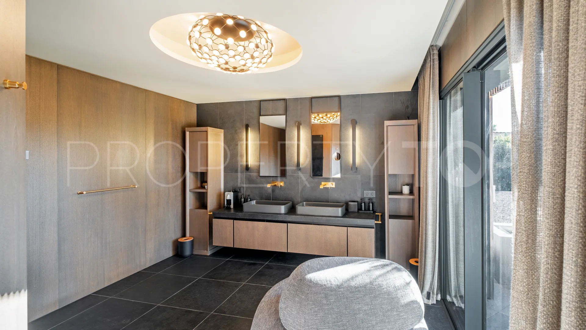 Guadalmina Baja, villa en venta de 9 dormitorios