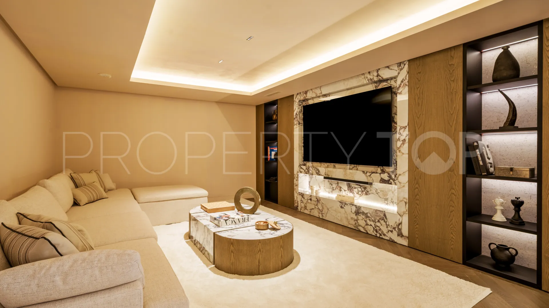 For sale Las Brisas 5 bedrooms chalet