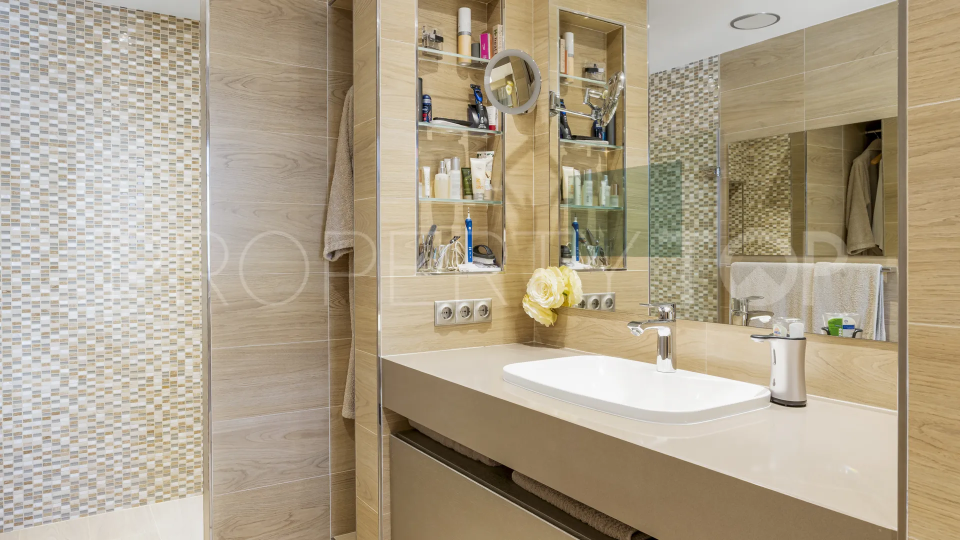 Atico duplex en venta en Los Almendros