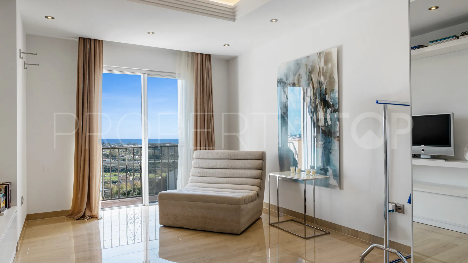 Atico duplex en venta en Los Almendros