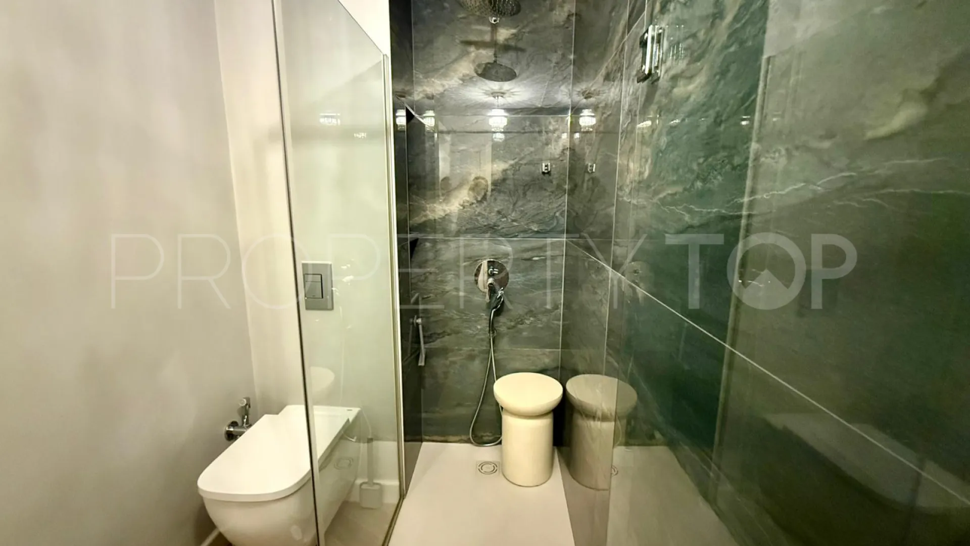 Los Boliches, apartamento de 3 dormitorios a la venta