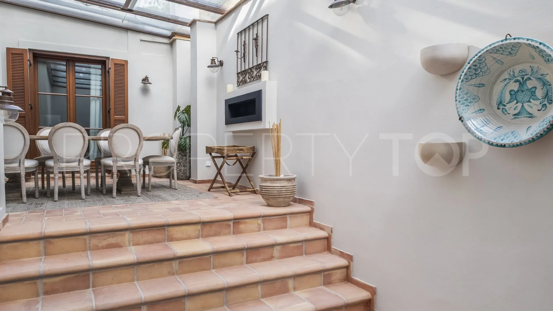 For sale villa with 6 bedrooms in El Madroñal