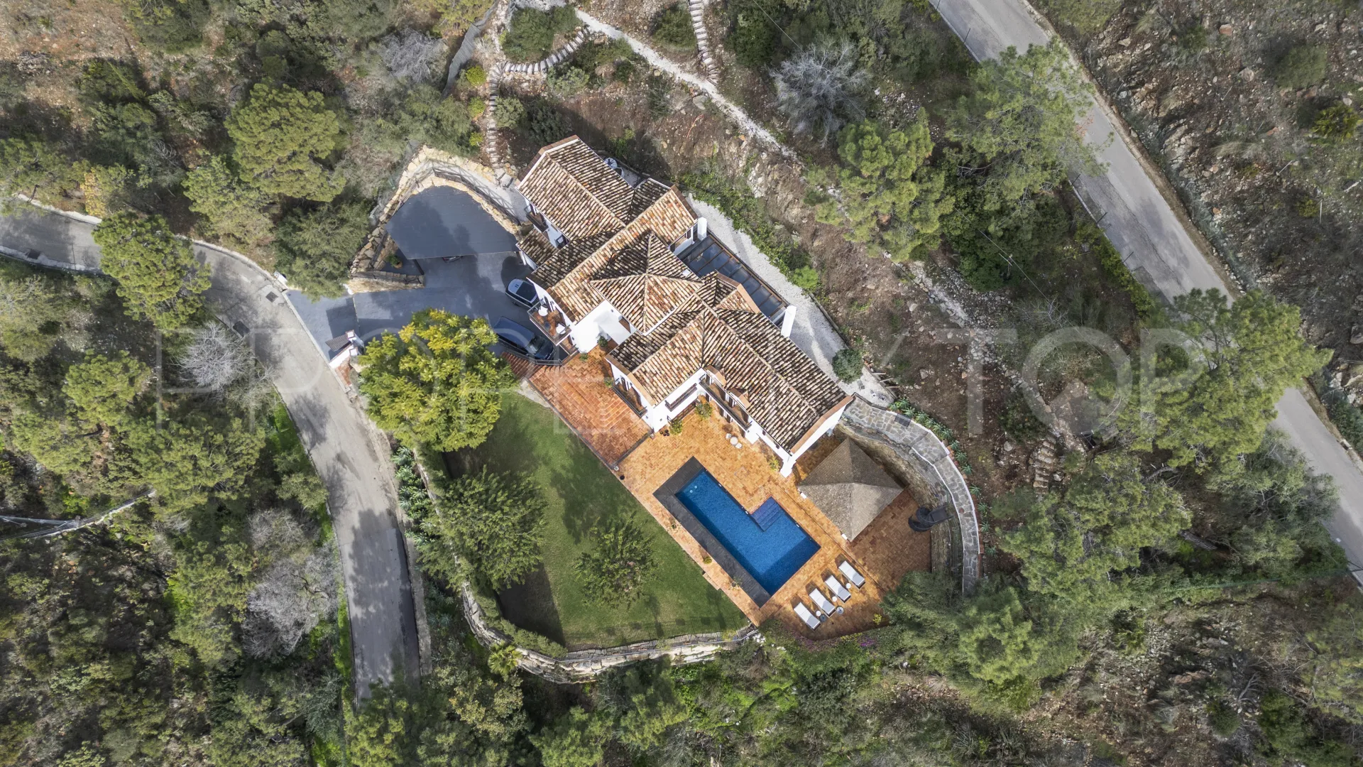 For sale villa with 6 bedrooms in El Madroñal