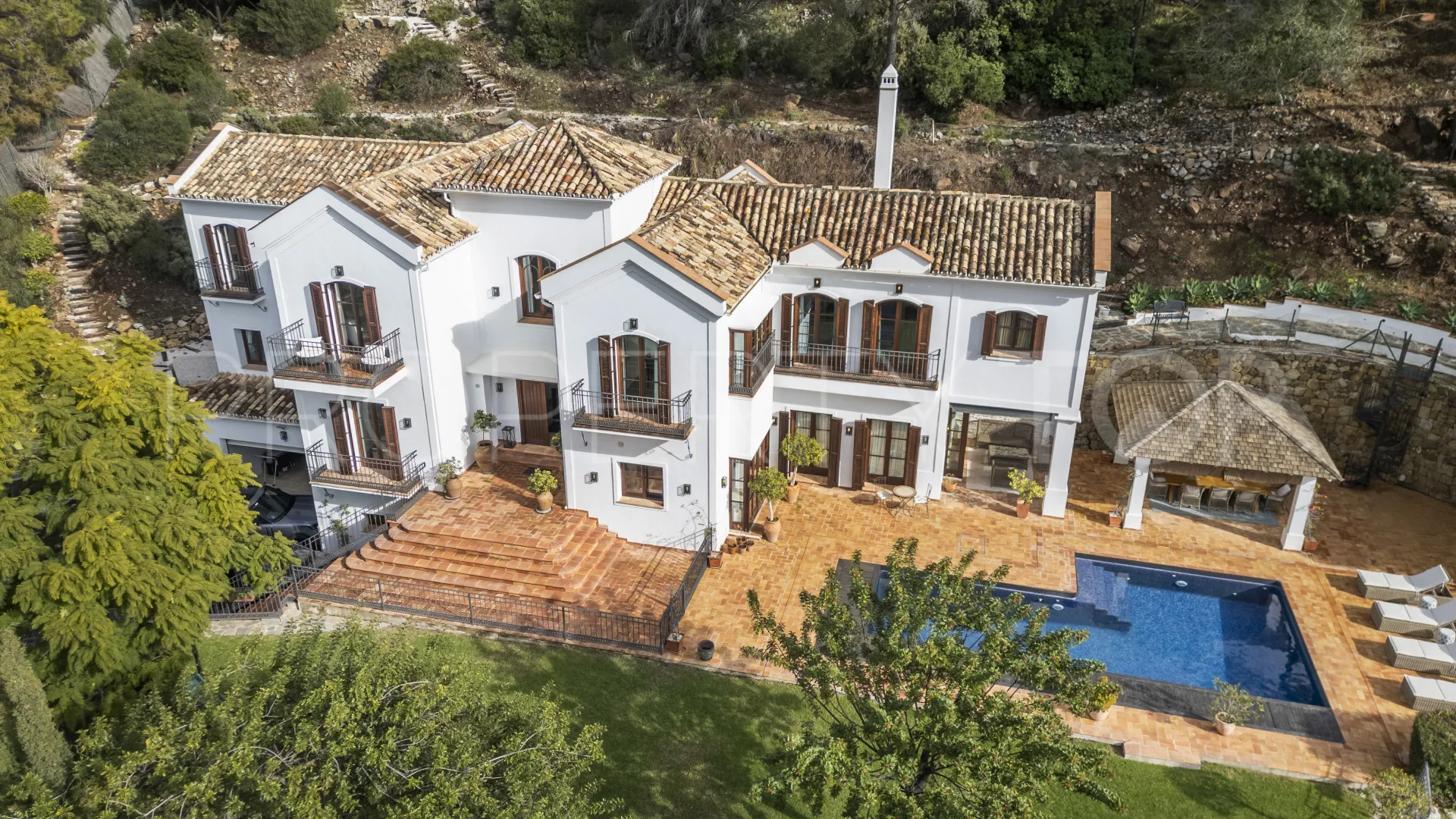For sale villa with 6 bedrooms in El Madroñal