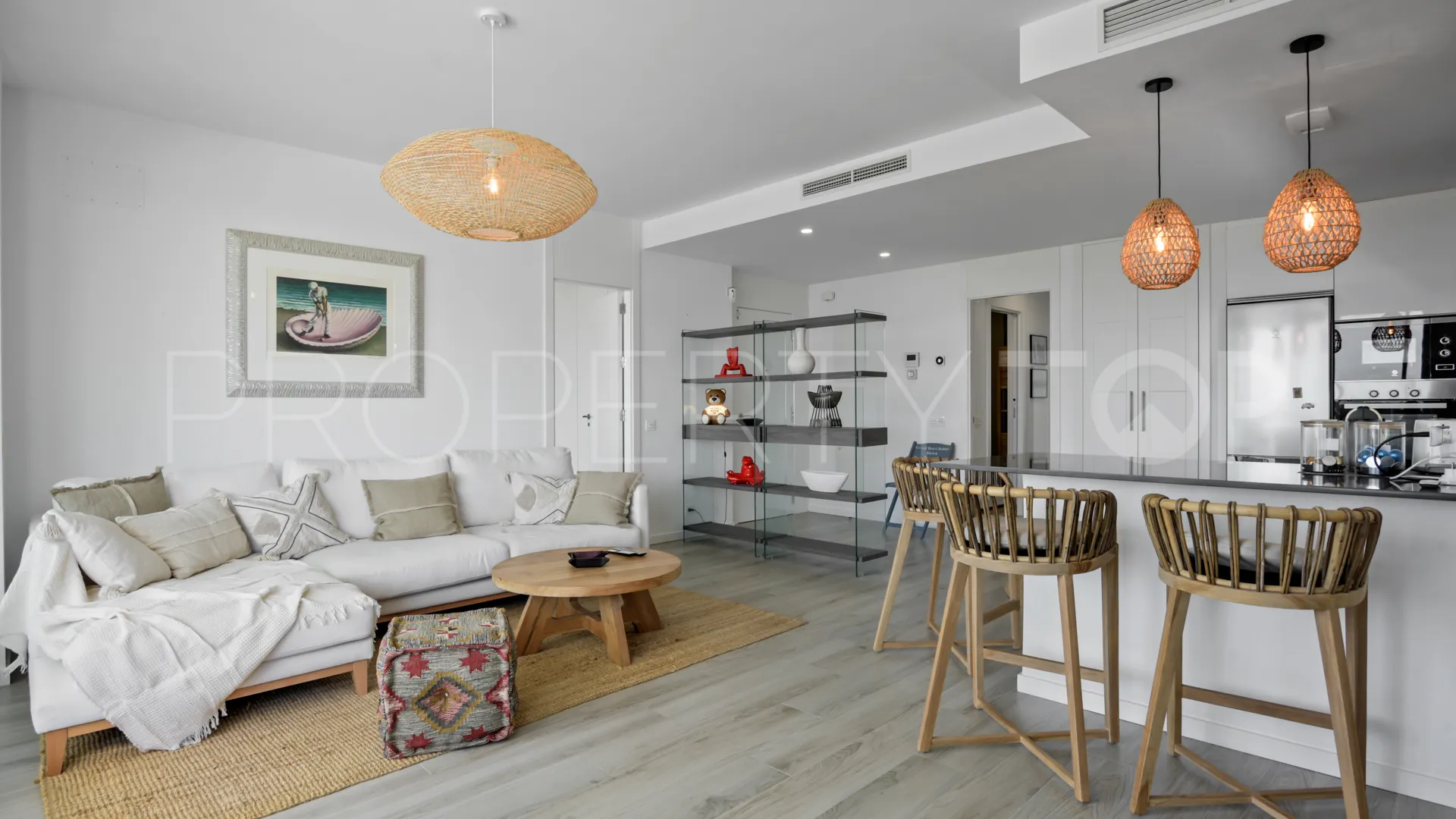 3 bedrooms apartment in New Golden Mile for sale