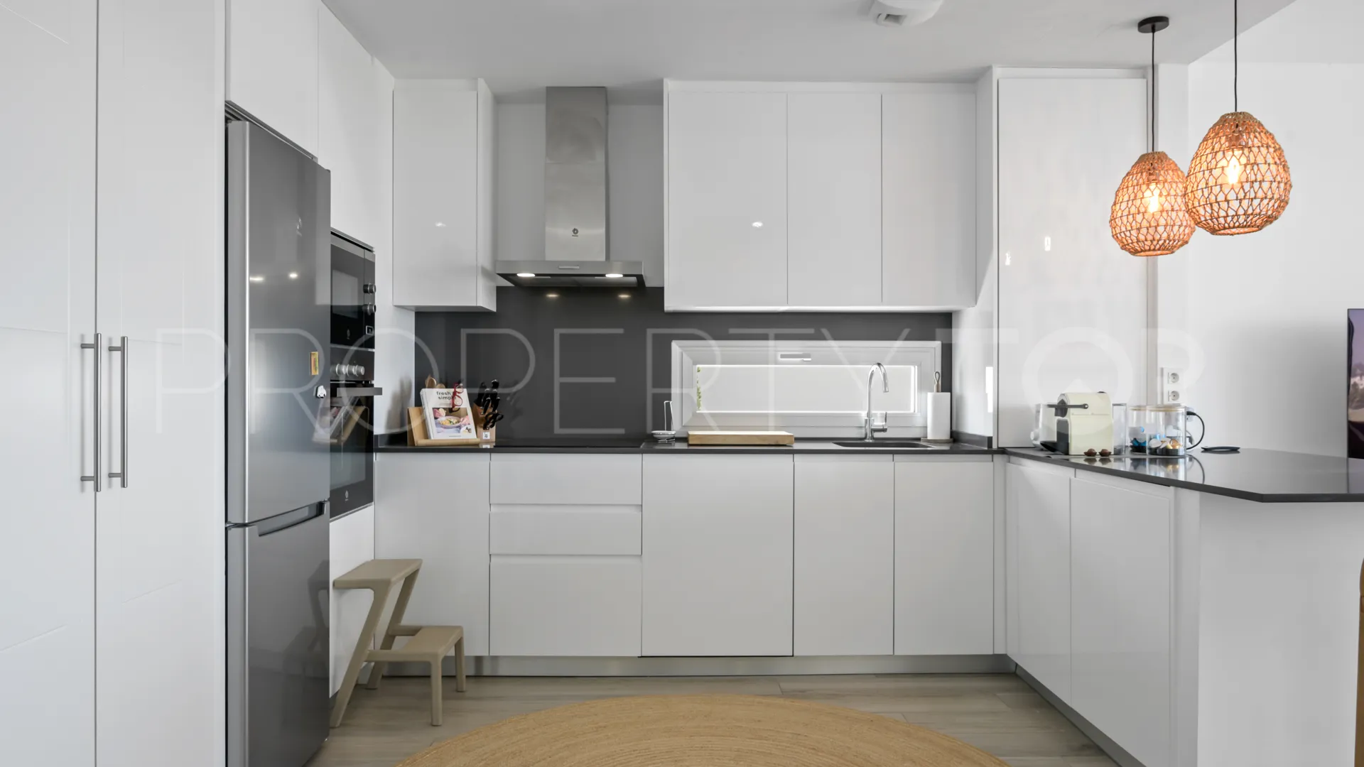 3 bedrooms apartment in New Golden Mile for sale