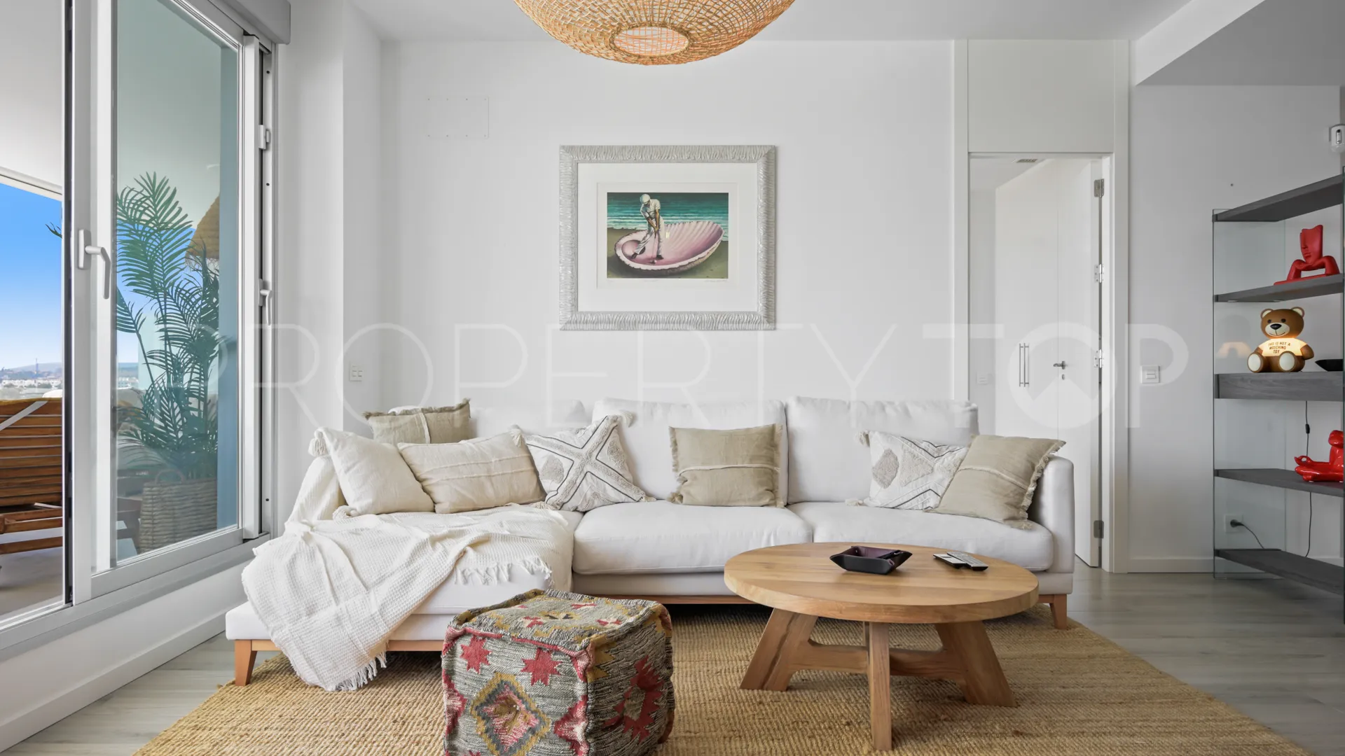 3 bedrooms apartment in New Golden Mile for sale