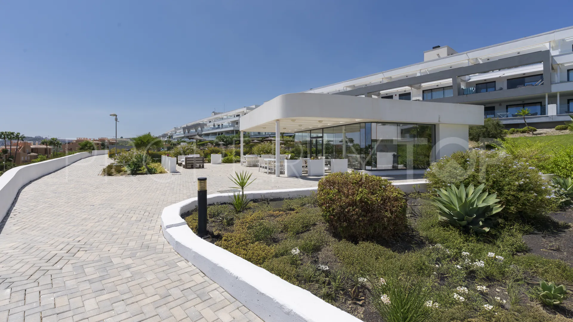 For sale Doña Julia penthouse with 2 bedrooms