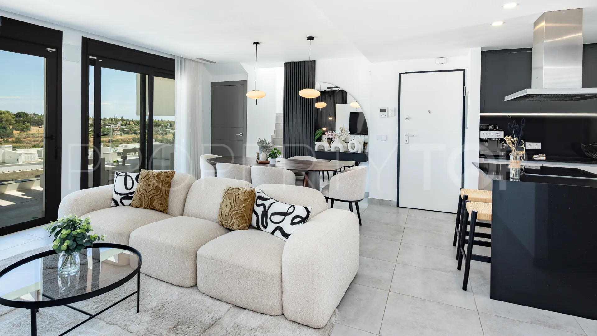 Estepona 3 bedrooms penthouse for sale