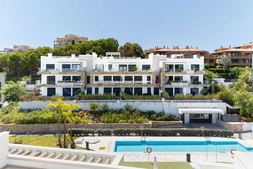 Estepona 3 bedrooms penthouse for sale