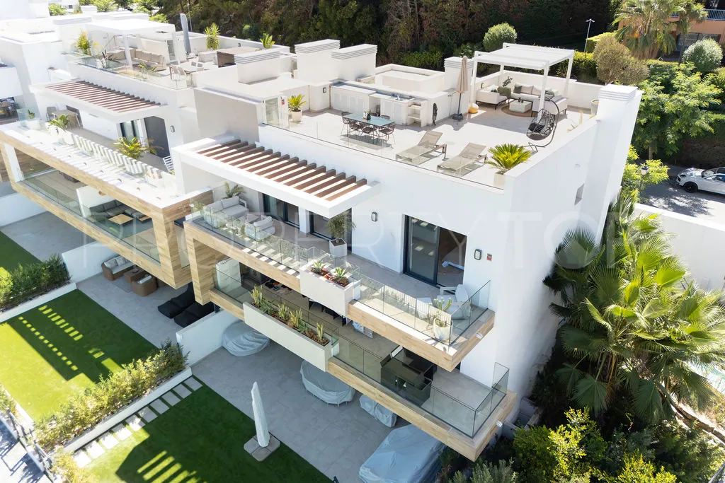 Estepona 3 bedrooms penthouse for sale