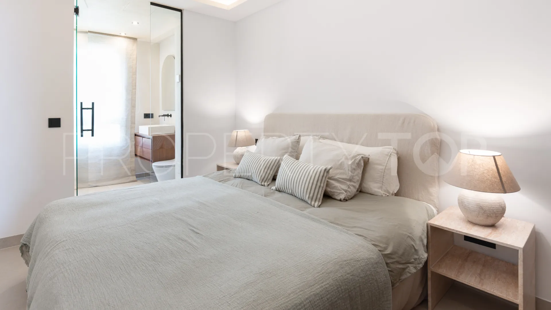 La Quinta penthouse for sale