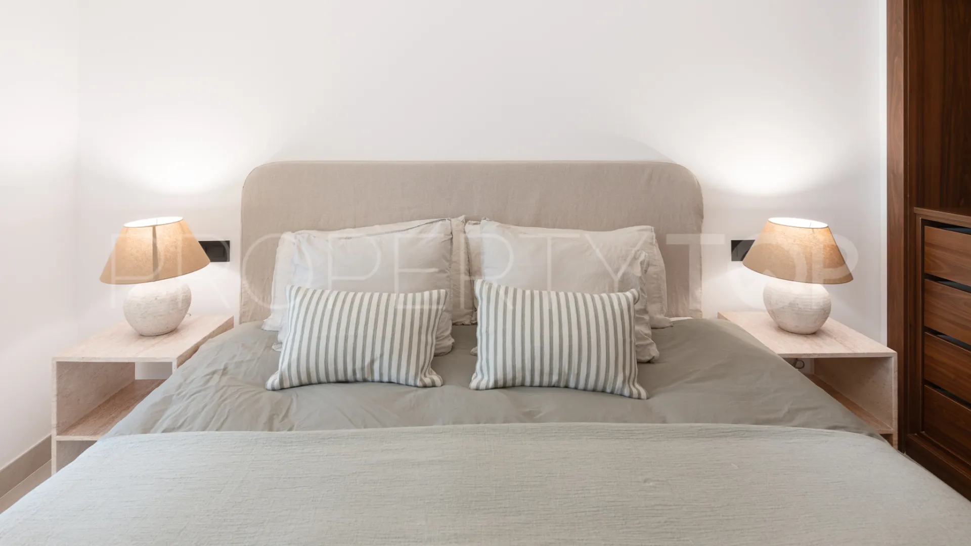 La Quinta penthouse for sale