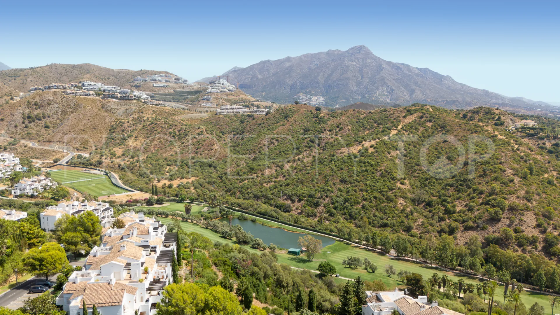 La Quinta penthouse for sale
