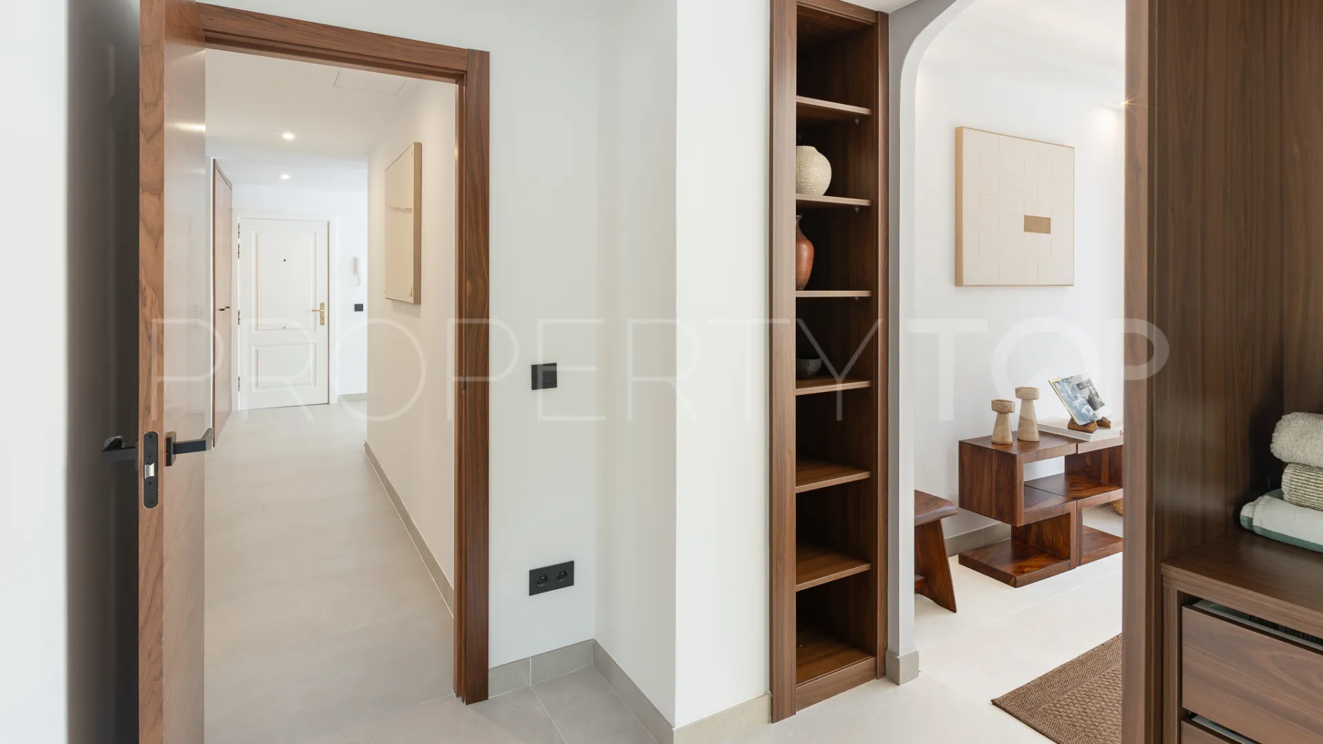 La Quinta penthouse for sale