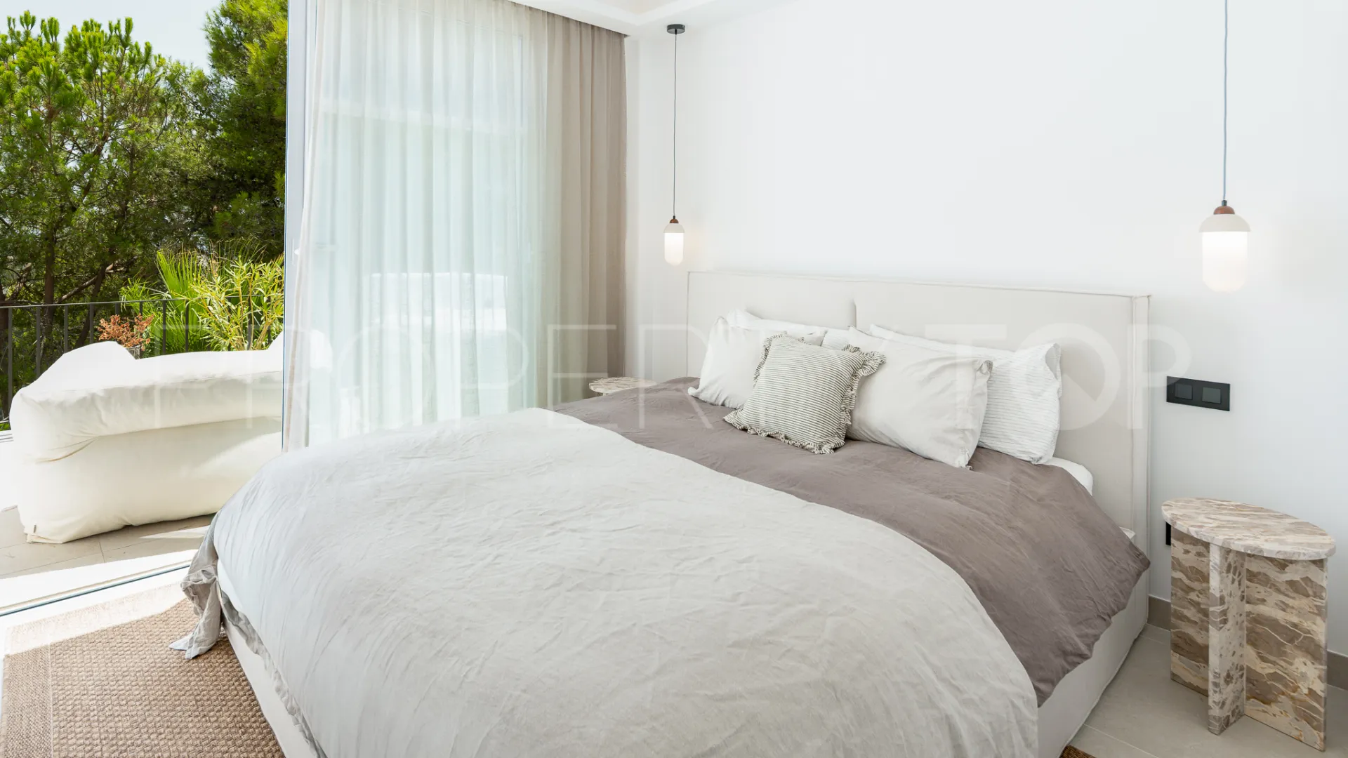 La Quinta penthouse for sale