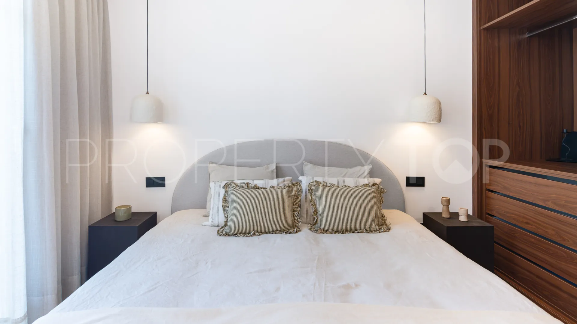 La Quinta penthouse for sale